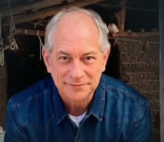 Mensagens no celular de Vorcaro mostram que ele jantou com Ciro Gomes para falar de precatórios