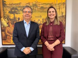 Carol Gomes apresenta proposituras sobre primeira infância em audiência com o presidente do TCE/PB, Dr. Fábio Nogueira