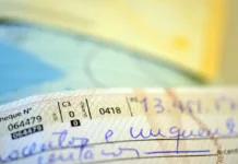 Uso de cheques no Brasil cai 95% desde 1995
