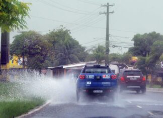 João Pessoa registra 134,6 mm de chuva em 24h e Defesa Civil continua em alerta