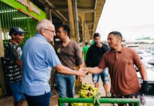 Cícero visita Ceasa de Campina, ouve relatos de abandono pelo Governo e se compromete com reestruturação