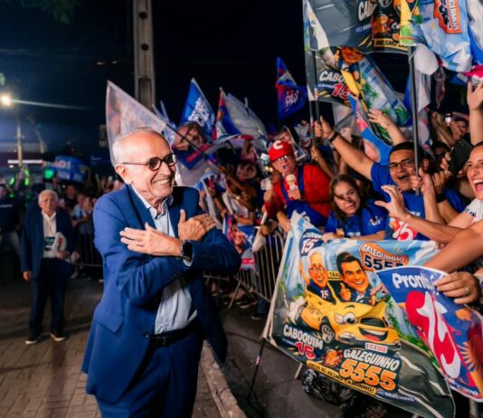 Durante debate, Cícero se compromete com redução de impostos ao setor produtivo e programa para limpar nome de inadimplentes