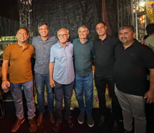 Prefeitos de Areial e São Sebastião de Lagoa de Roça declaram apoio a Cícero Lucena