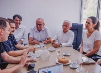 Prefeito acerta detalhes para o ‘Celebra João Pessoa’, evento que vai trazer Frei Gilson para o Busto de Tamandaré