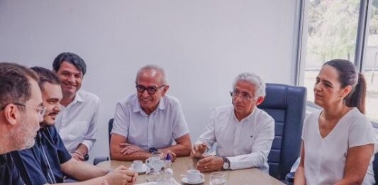 Prefeito acerta detalhes para o ‘Celebra João Pessoa’, evento que vai trazer Frei Gilson para o Busto de Tamandaré