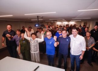 Democrata oficializa apoio a Cícero Lucena na disputa pelo Governo da Paraíba