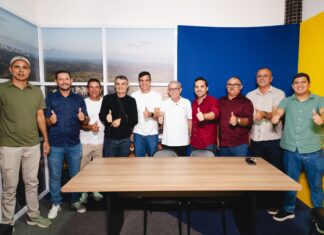 Prefeito de Alcantil anuncia apoio a Cícero Lucena e critica falta de convênios do Governo do Estado