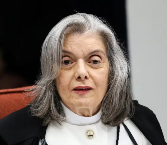 Ministra Cármen Lúcia diz que crise de confiabilidade no Judiciário é grave
