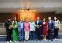 CMCG concede Medalha de Honra ao Mérito a jornalistas campinenses