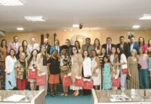 CMCG realiza Sessão Especial em homenagem ao Dia das Mães com falas emocionantes de vereadores e familiares