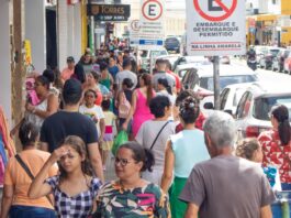 Crescimento populacional caiu para 0,37% em 2026, estima IBGE