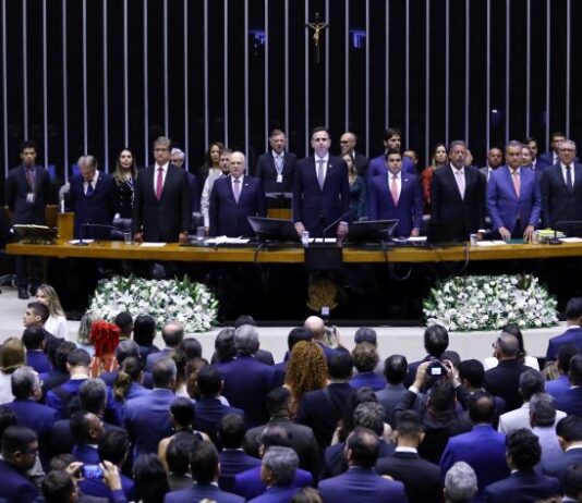 Lira diz que Câmara não será inerte em ano eleitoral e cobra acordos