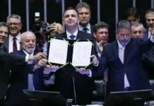 Congresso promulga emenda constitucional da reforma tributária