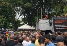 Em greve, construção civil realiza protesto contra mudança em Lei de Uso e Ocupação do Solo na capital