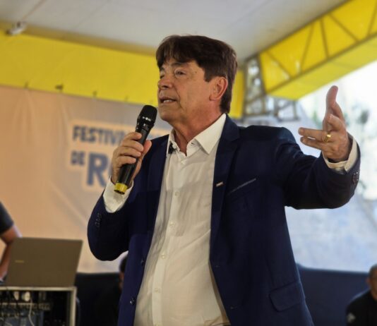 Educação e tecnologia: presidente da FIEPB abre oficialmente o Festival Regional SESI de Robótica
