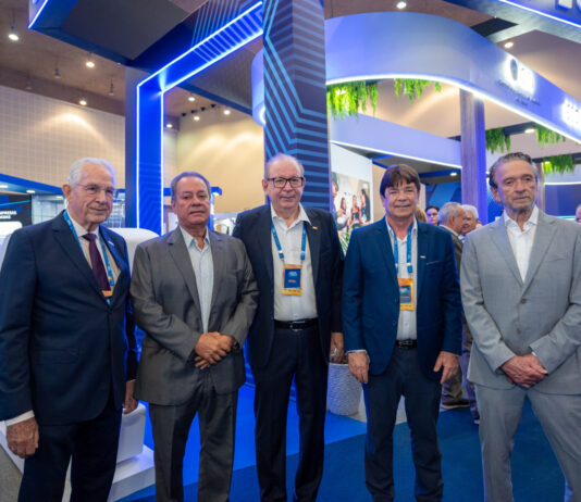 Representando a FIEPB e a Nordeste Forte, Cassiano Pereira participa da Feira da Indústria FIEC no Ceará