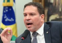 Prisão de Ramagem é fruto da cooperação entre Brasil e EUA, diz PF