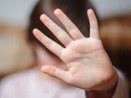 Comissão aprova ações de conscientização contra a adultização infantil