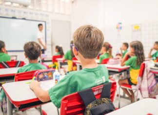 Campina alcança a melhor nota de sua história no IDEB e registra crescimento em todos os indicadores da educação municipal