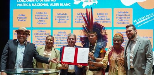 Na Paraíba, ministra Margareth Menezes anunciam R$ 65 milhões para a cultura paraibana