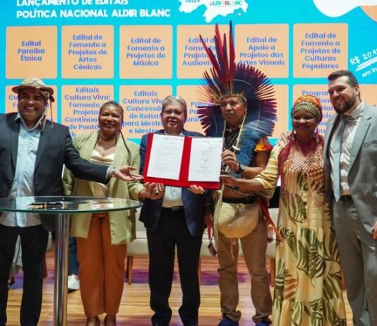 Na Paraíba, ministra Margareth Menezes anunciam R$ 65 milhões para a cultura paraibana