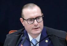 Ministro Zanin nega liminar para obrigar Senado a instalar CPI sobre Master