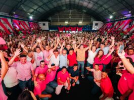 Cícero é recebido por multidão em Bayeux e se compromete com elevação da qualidade de vida nos municípios