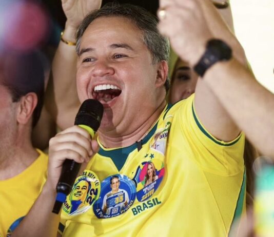 Efraim celebra nova pesquisa Atlas, ultrapassa Cícero, chega aos 30%, se consolida no 2º lugar e dispara: “Vamos à vitória”
