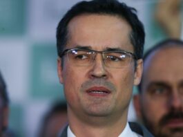 TSE suspende campanha de Deltan ao Senado pelo Paraná