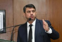 Justiça retira tornozeleira eletrônica do presidente da CMJP, Dinho Dowsley