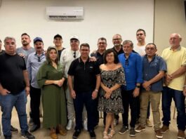 Dinho conquista apoio de mais de 20 vereadores na disputa pela presidência da CMJP