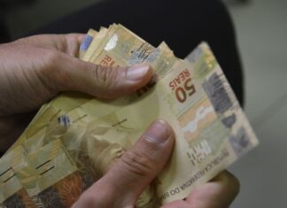 IR zero para quem ganha até R$ 5 mil vale nos salários pagos este mês