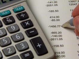 Mais de 65% dos brasileiros possuem dívidas financeiras, diz pesquisa