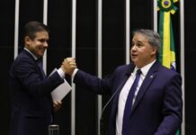 Dia Livre de Impostos: Efraim reforça combate à alta carga tributária