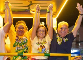 Efraim mostra força no Cariri e reúne uma das maiores carreatas da campanha