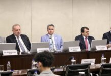 “Fortalecer a indústria implica em gerar novos empregos”, diz Efraim em seminário RedIndústria 2024