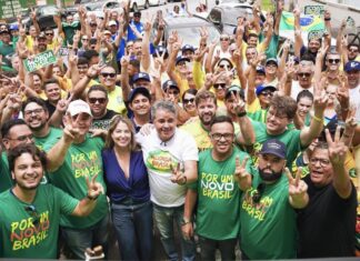 Efraim participa do Acorda Brasil e defende bandeiras da família, da vida e da liberdade em João Pessoa e Campina