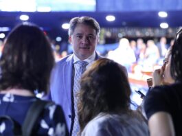 Senador Efraim confirma: Ministério da Saúde entrega nova frota do SAMU na Paraíba, 48 Ambulâncias para 35 municípios