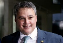 Senador Efraim investe mais de R$5 milhões em saúde e infraestrutura na Paraíba