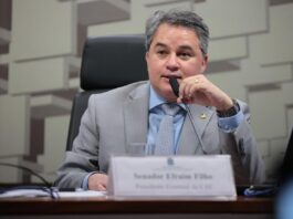 Em primeiro ano no mandato, Efraim entra na lista do DIAP dos melhores senadores do país