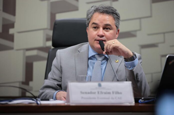 ef50e6175f-7098-4675-a144-329c66a64d73