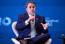 “É preciso asfixiar financeiramente o crime organizado para garantir segurança pública”, diz Efraim