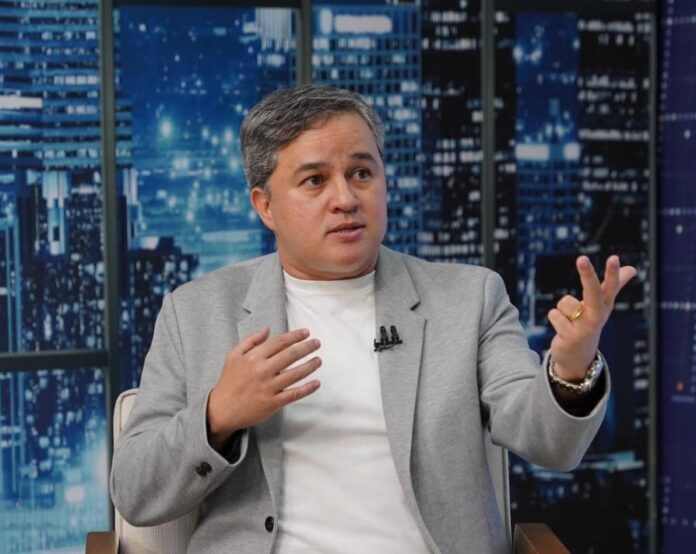 ef58fa398-5f47-44e3-bcb4-a64bb1b715bd