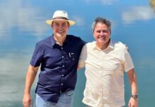 Ao lado do prefeito Segundo Domiciano, senador Efraim inaugura obra de saneamento