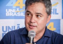 Efraim não descarta disputar o Governo do Estado em 2026: “Será escolhido o melhor nome”
