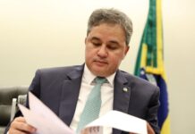 ORÇAMENTO PÚBLICO: “É preciso priorizar o que é essencial para melhorar a vida das pessoas”, diz Efraim
