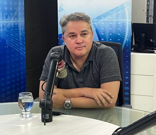 Em disputa com Lucas, Efraim projeta definição sobre federação até março