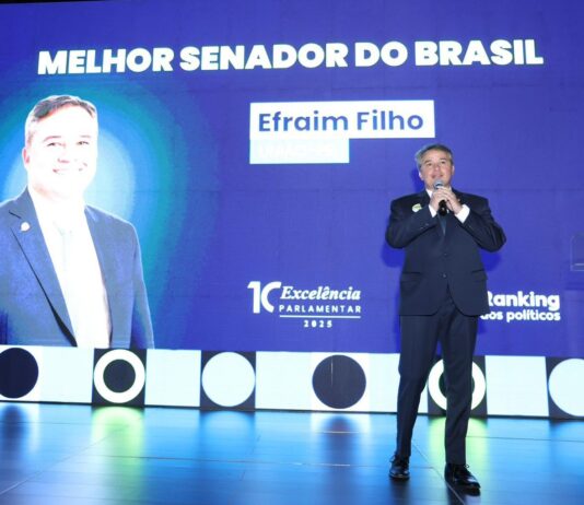 Efraim é eleito “Melhor Senador do Brasil” pelo Ranking dos Políticos