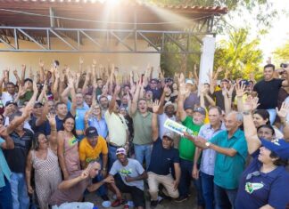 Efraim Filho recebe apoio de mais três prefeitos para a disputa pelo Governo da Paraíba