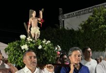 Efraim senador da vaquejada, prestigia festa de São Sebastião do Umbuzeiro